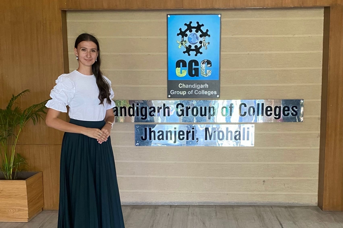 Cтудентка магистратуры ВИЭШ Дарья Тутуева приняла участие в стажировке Chandigarh Group of Colleges Jhanjeri в Индии