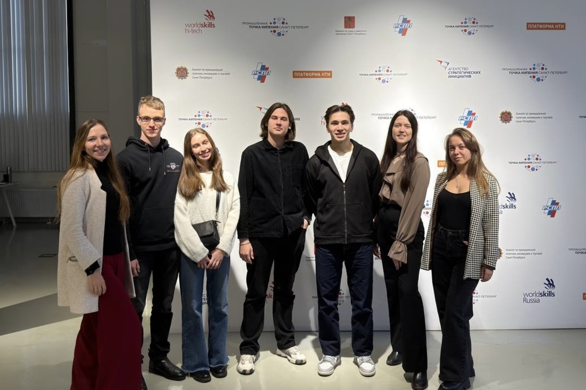 Экономика предприятия в действии: экскурсия на легендарный «Ленполиграфмаш»